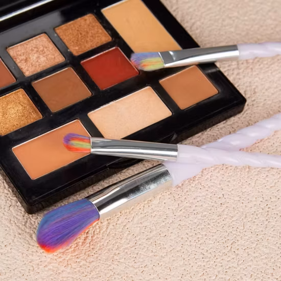Pennello per trucco per fondotinta professionale viola chiaro in polvere, crema, fard con manico a spirale